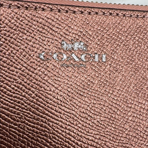 Coach Corner Zip Rose Gold Wristlet - Picture 3 of 5